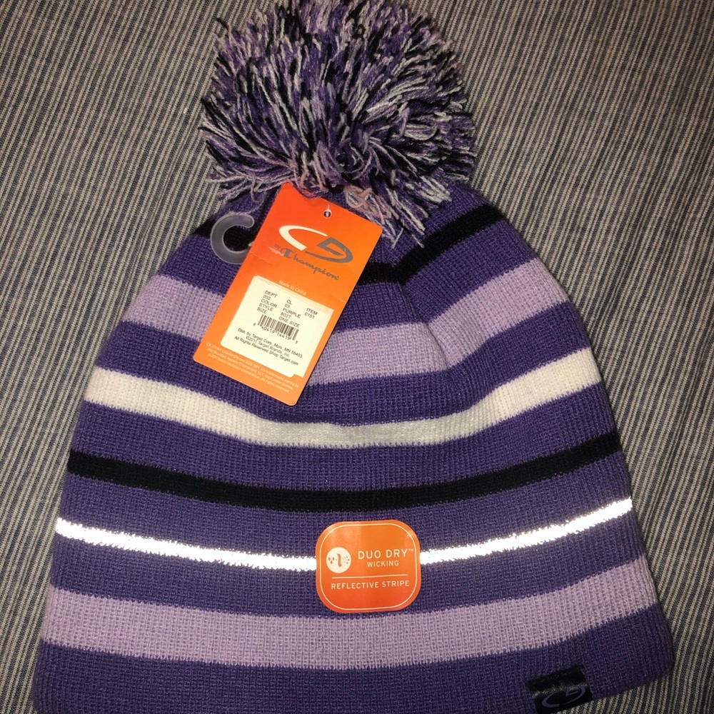 NWT champion beanie🔥🔥